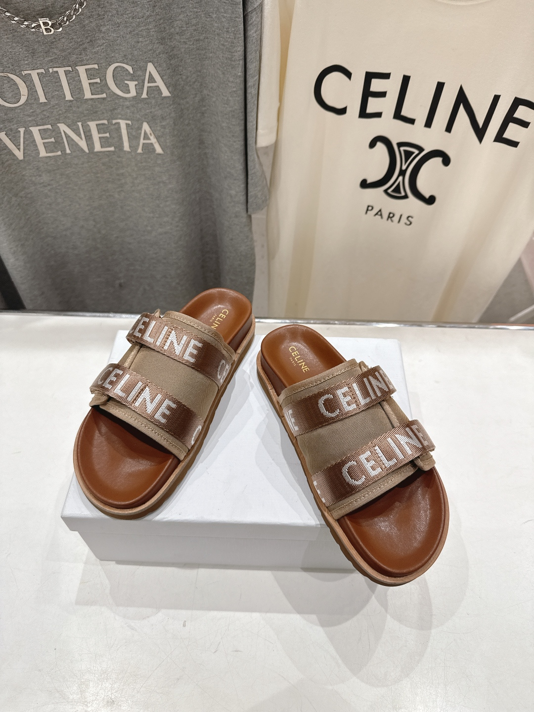 高版本出厂 Celine*塞琳F035 2026ss春夏新款勃肯半托魔术贴凉拖鞋高级感十足网红ins种草