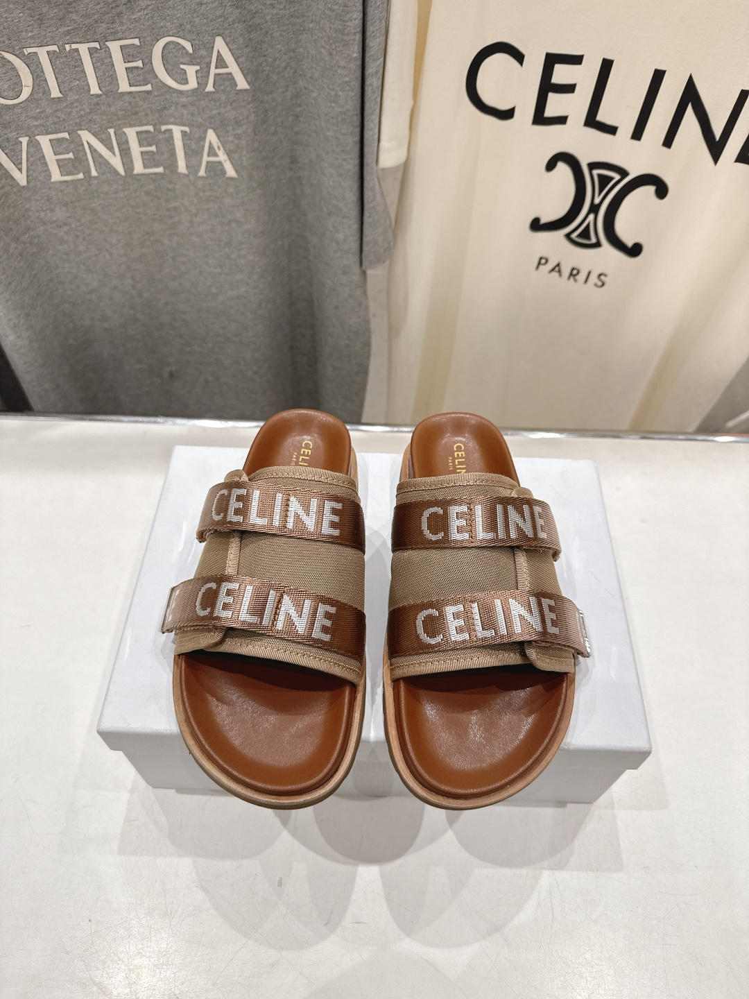 高版本出厂 Celine*塞琳F035 2026ss春夏新款勃肯半托魔术贴凉拖鞋高级感十足网红ins种草