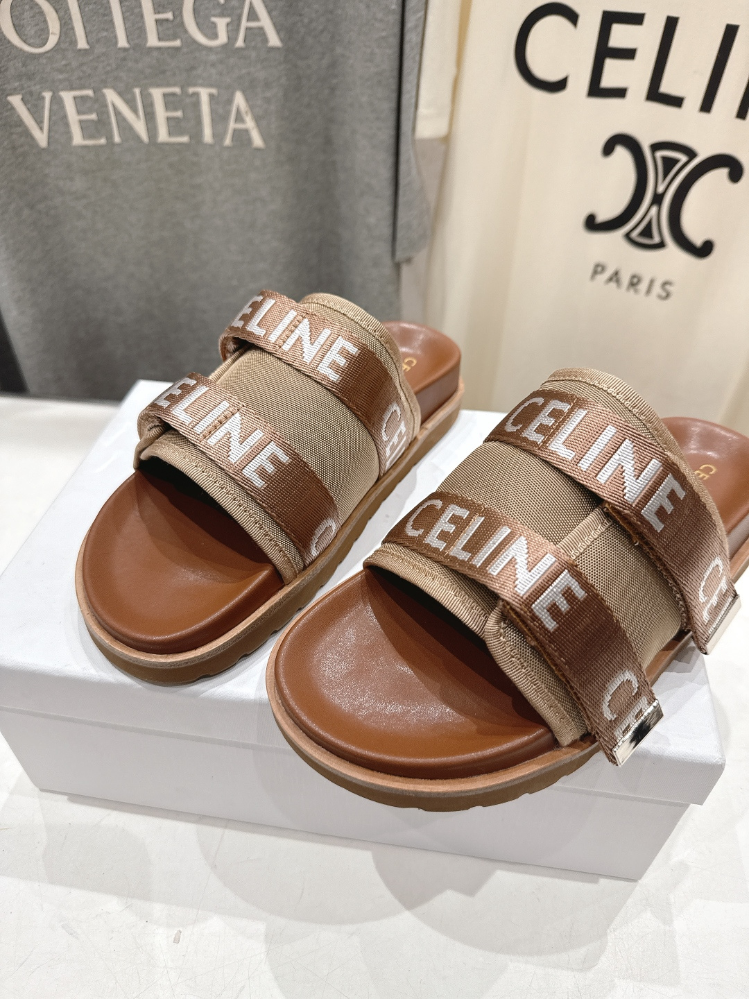 高版本出厂 Celine*塞琳F035 2026ss春夏新款勃肯半托魔术贴凉拖鞋高级感十足网红ins种草