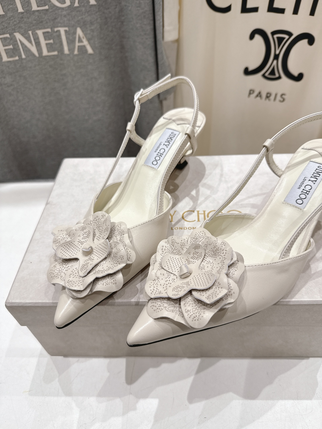 高版本出厂 JIMMY CHOO*｜JC/吉米周2026ss夏季新款尖头高跟凉鞋原版套楦，完美的线条，简