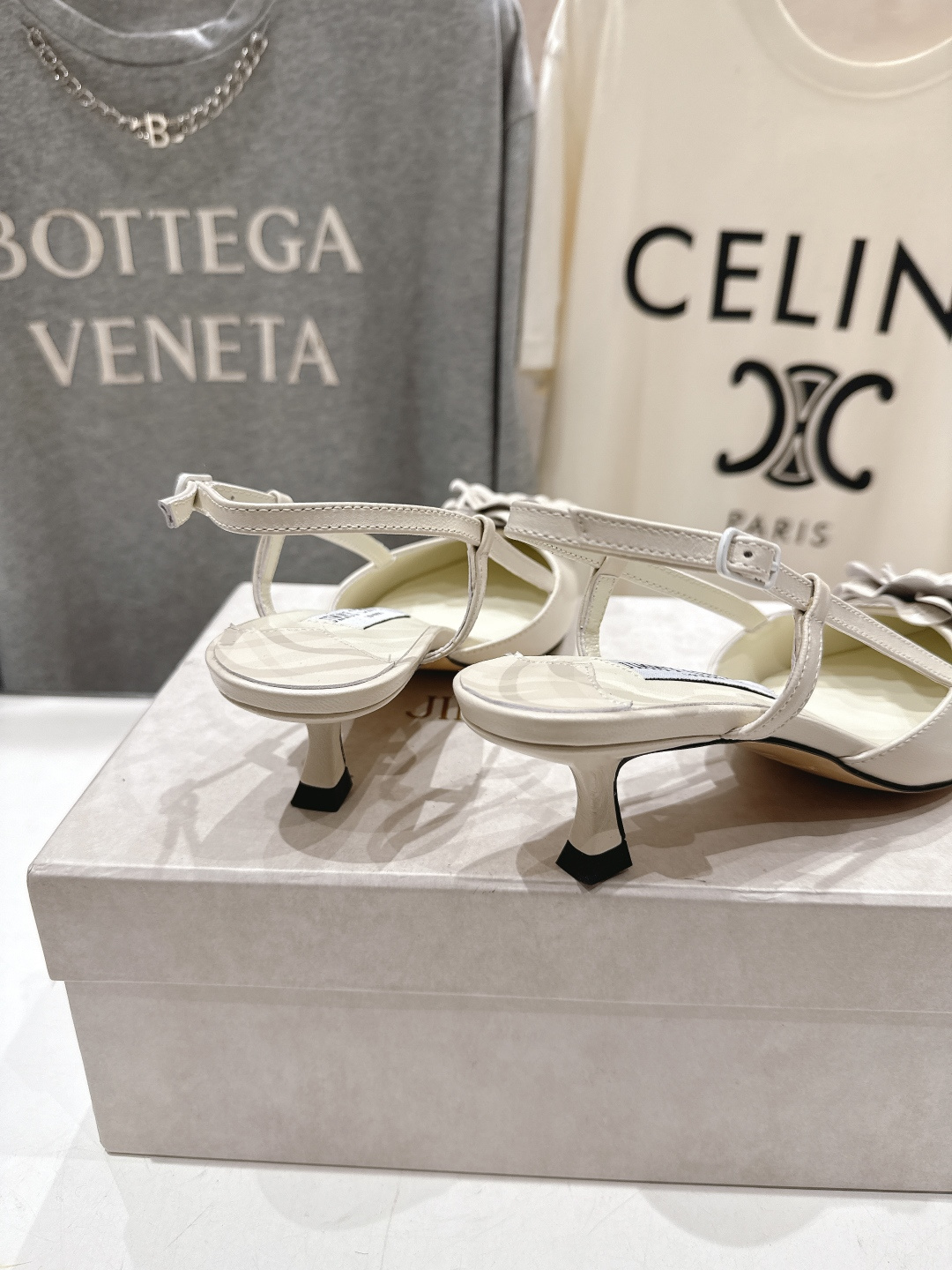 高版本出厂 JIMMY CHOO*｜JC/吉米周2026ss夏季新款尖头高跟凉鞋原版套楦，完美的线条，简