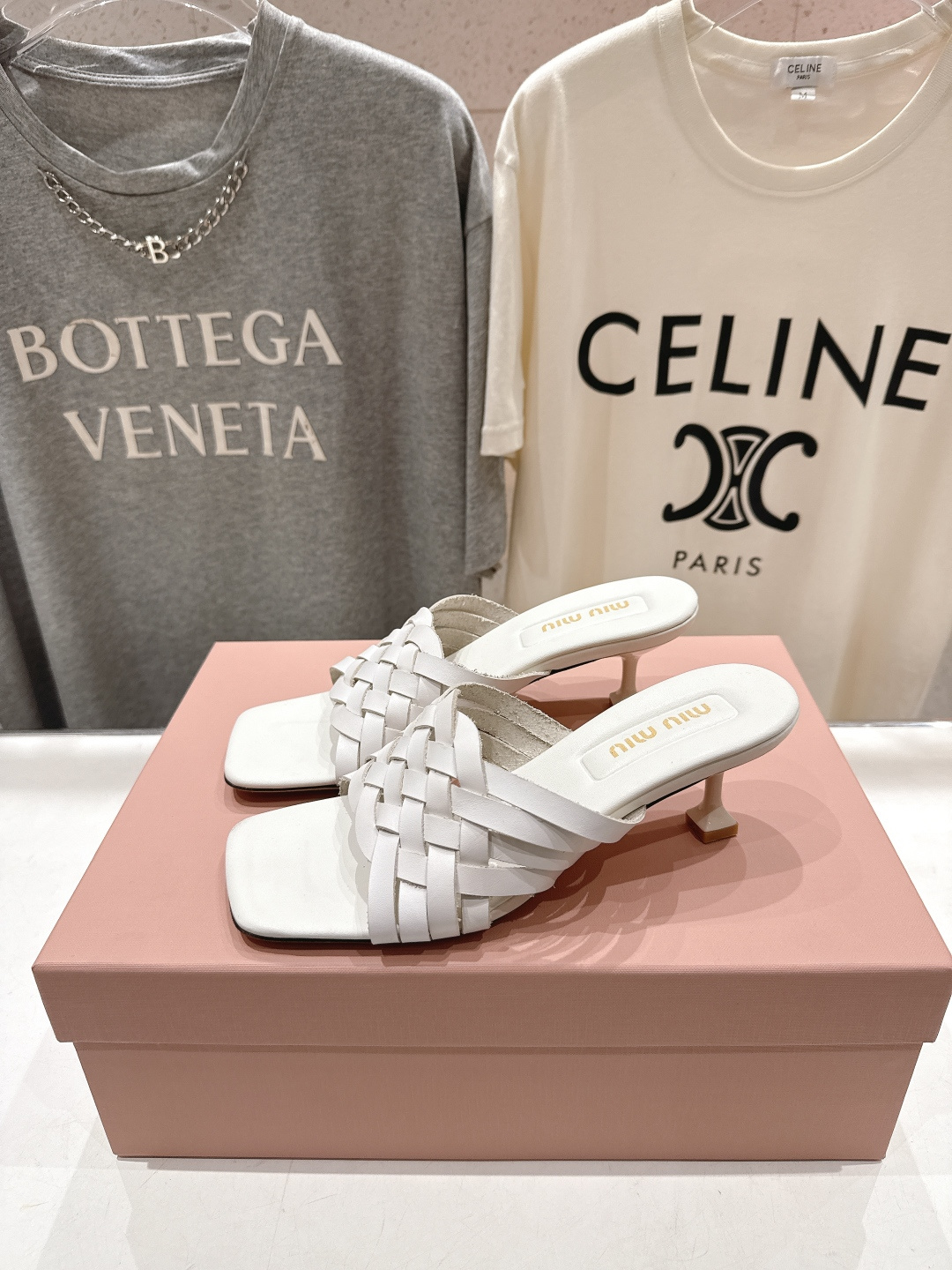 高版本出厂 MiuMiu*缪缪F032 2026ss春夏新款高跟凉鞋拖鞋Zp开发 原版拆卸 秒杀市面普通