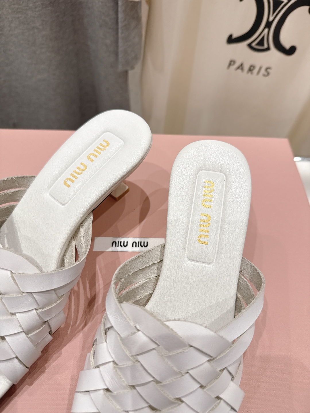 高版本出厂 MiuMiu*缪缪F032 2026ss春夏新款高跟凉鞋拖鞋Zp开发 原版拆卸 秒杀市面普通