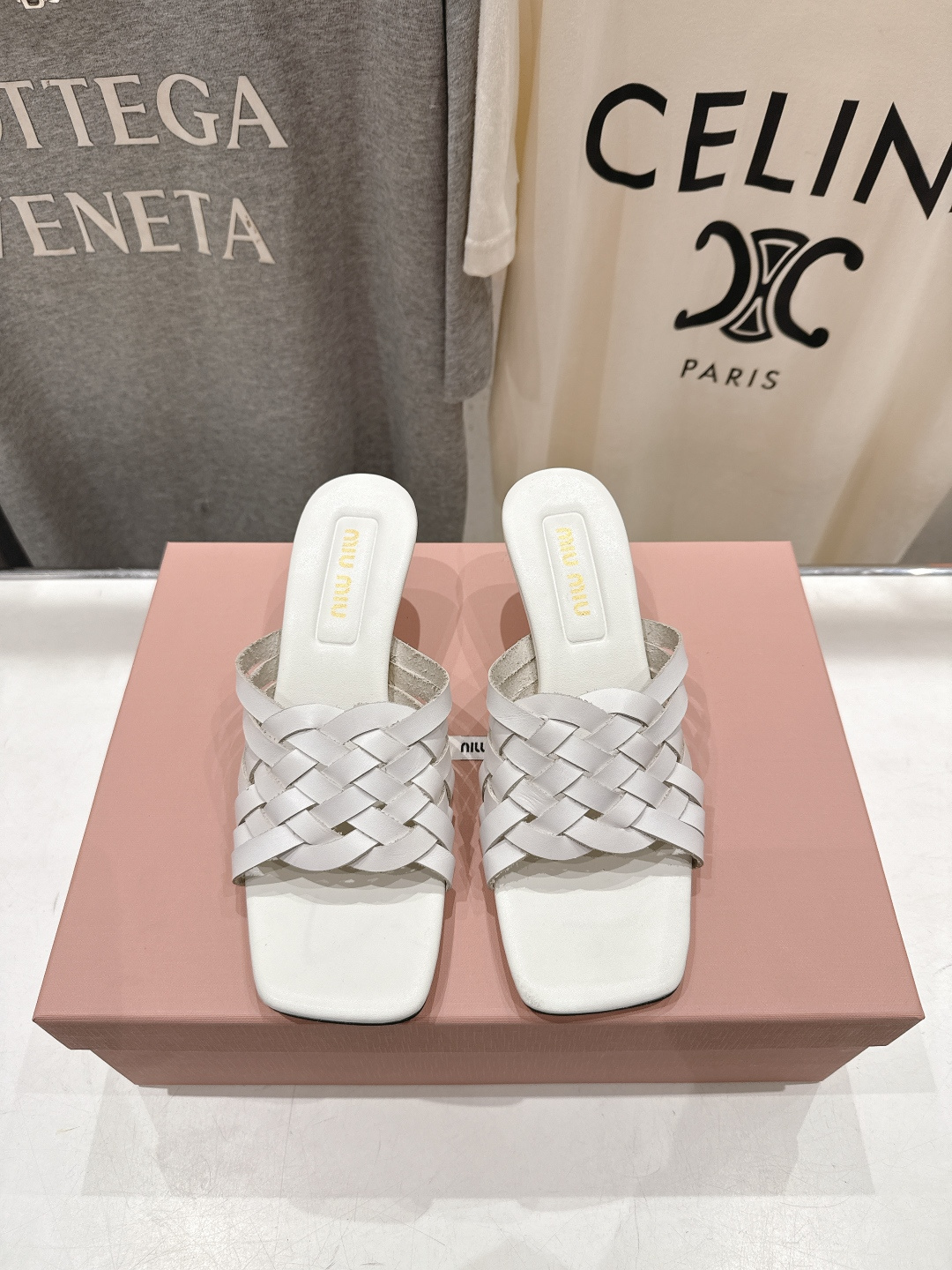 高版本出厂 MiuMiu*缪缪F032 2026ss春夏新款高跟凉鞋拖鞋Zp开发 原版拆卸 秒杀市面普通