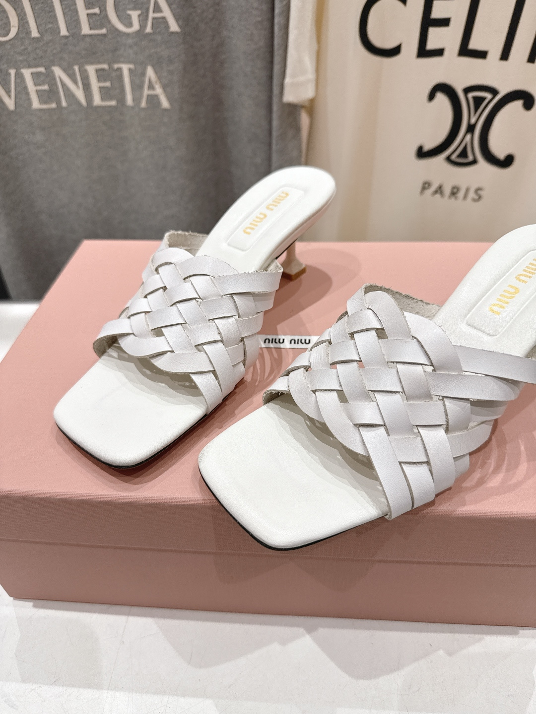 高版本出厂 MiuMiu*缪缪F032 2026ss春夏新款高跟凉鞋拖鞋Zp开发 原版拆卸 秒杀市面普通