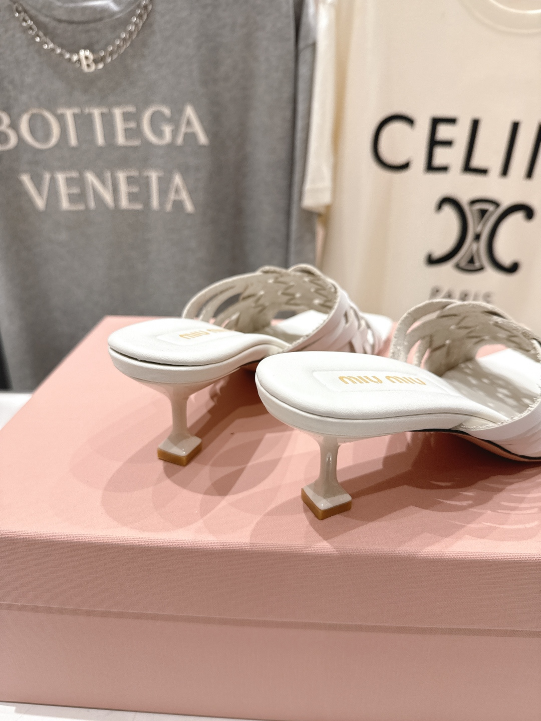 高版本出厂 MiuMiu*缪缪F032 2026ss春夏新款高跟凉鞋拖鞋Zp开发 原版拆卸 秒杀市面普通