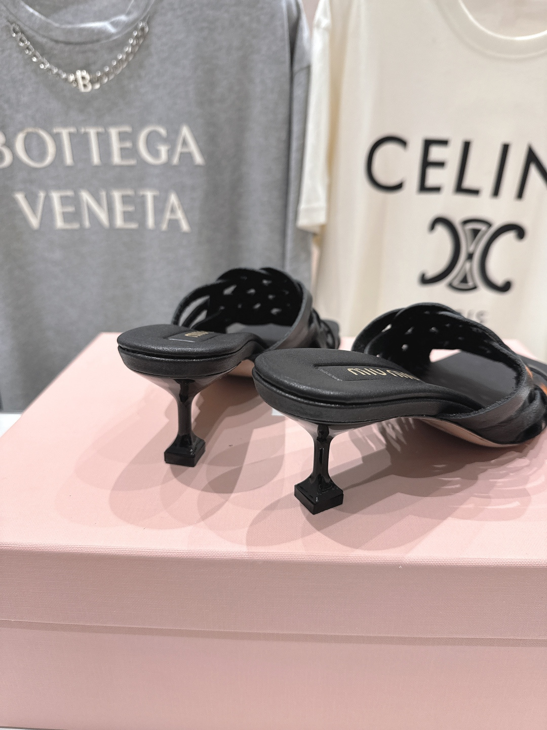 高版本出厂 MiuMiu*缪缪F032 2026ss春夏新款高跟凉鞋拖鞋Zp开发 原版拆卸 秒杀市面普通