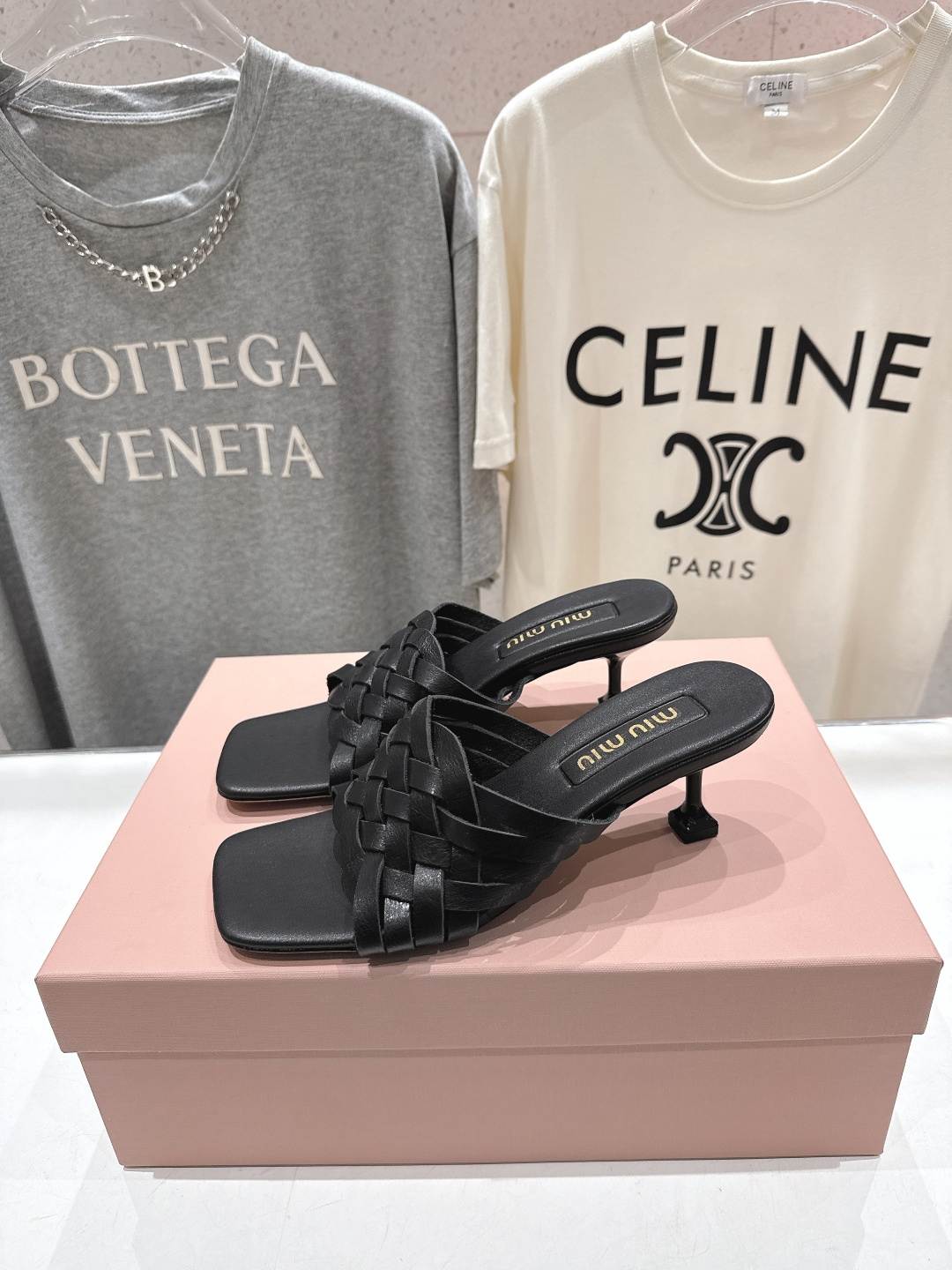 高版本出厂 MiuMiu*缪缪F032 2026ss春夏新款高跟凉鞋拖鞋Zp开发 原版拆卸 秒杀市面普通