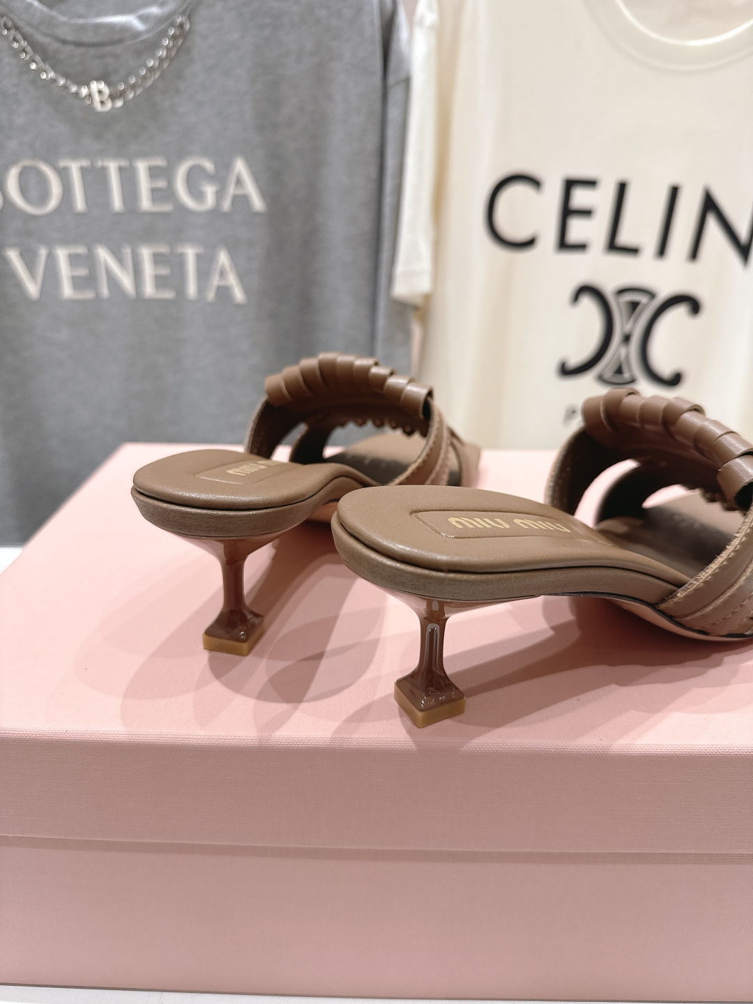 高版本出厂 MiuMiu*缪缪F032 2026ss春夏新款高跟流苏凉鞋拖鞋Zp开发 原版拆卸 秒杀市面