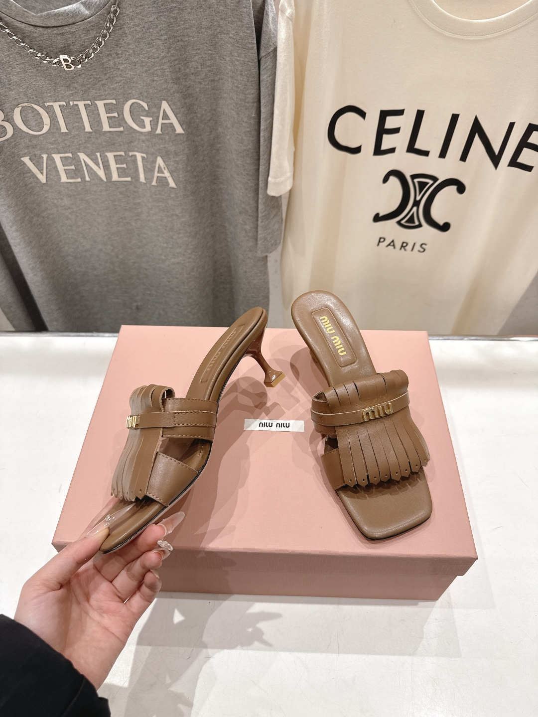 高版本出厂 MiuMiu*缪缪F032 2026ss春夏新款高跟流苏凉鞋拖鞋Zp开发 原版拆卸 秒杀市面