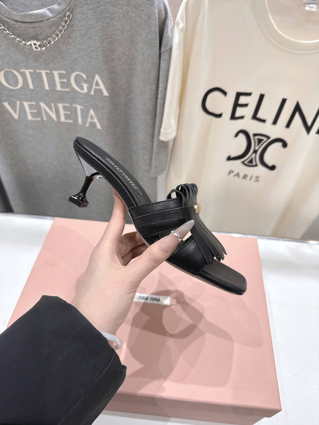 高版本出厂 MiuMiu*缪缪F032 2026ss春夏新款高跟流苏凉鞋拖鞋Zp开发 原版拆卸 秒杀市面