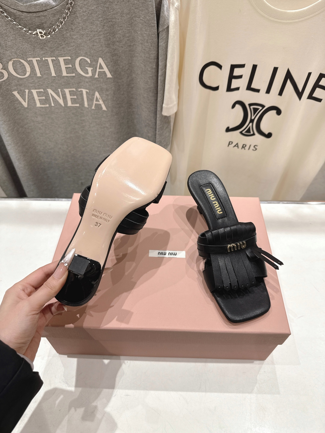 高版本出厂 MiuMiu*缪缪F032 2026ss春夏新款高跟流苏凉鞋拖鞋Zp开发 原版拆卸 秒杀市面