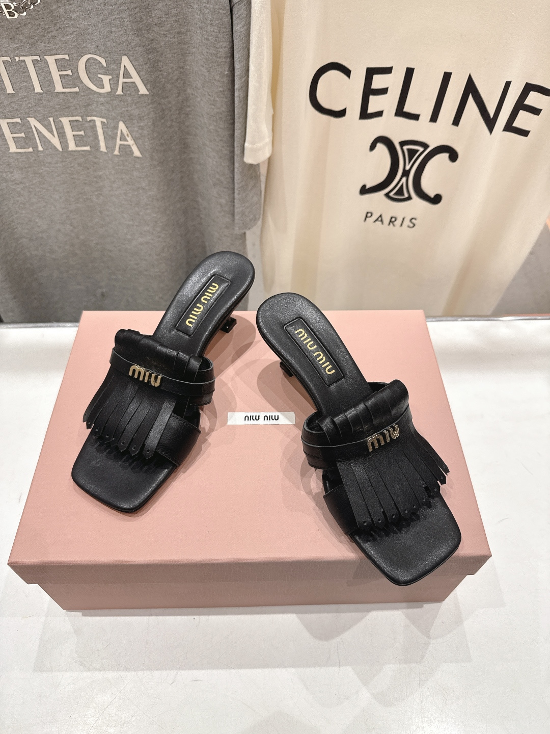 高版本出厂 MiuMiu*缪缪F032 2026ss春夏新款高跟流苏凉鞋拖鞋Zp开发 原版拆卸 秒杀市面