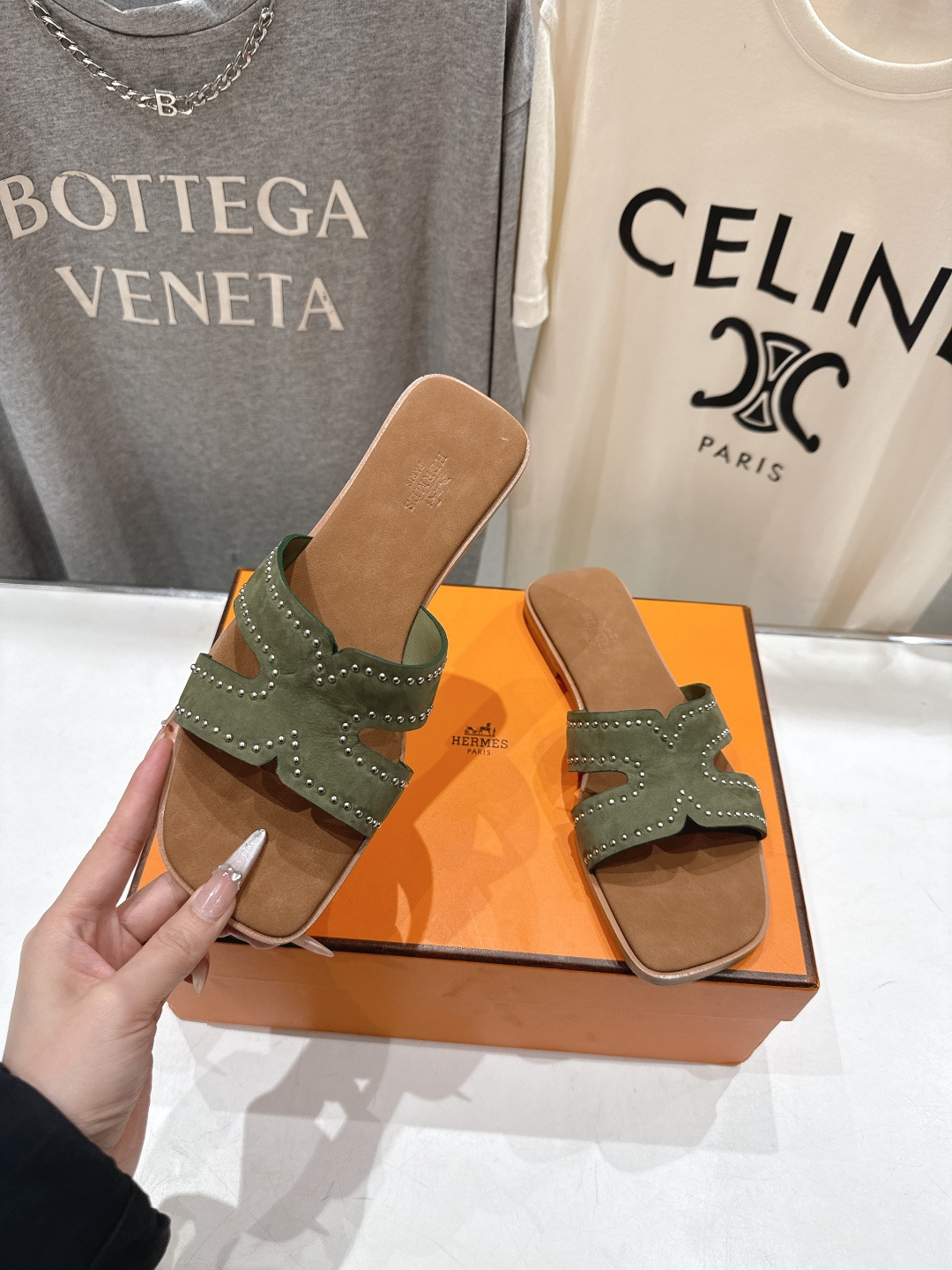 高版本出厂 HERMES*✈️爱马仕F032 H家2026ss最新夏季升级版经典款平底H拖鞋🇮🇹度假旅游