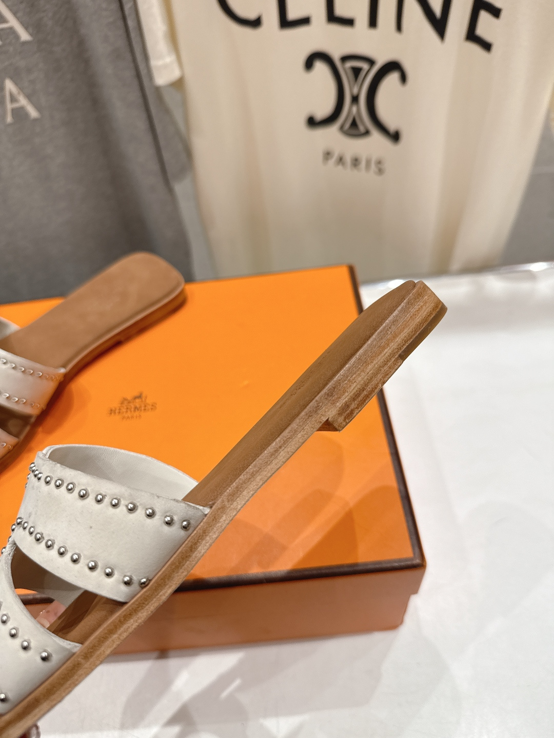 高版本出厂 HERMES*✈️爱马仕F032 H家2026ss最新夏季升级版经典款平底H拖鞋🇮🇹度假旅游