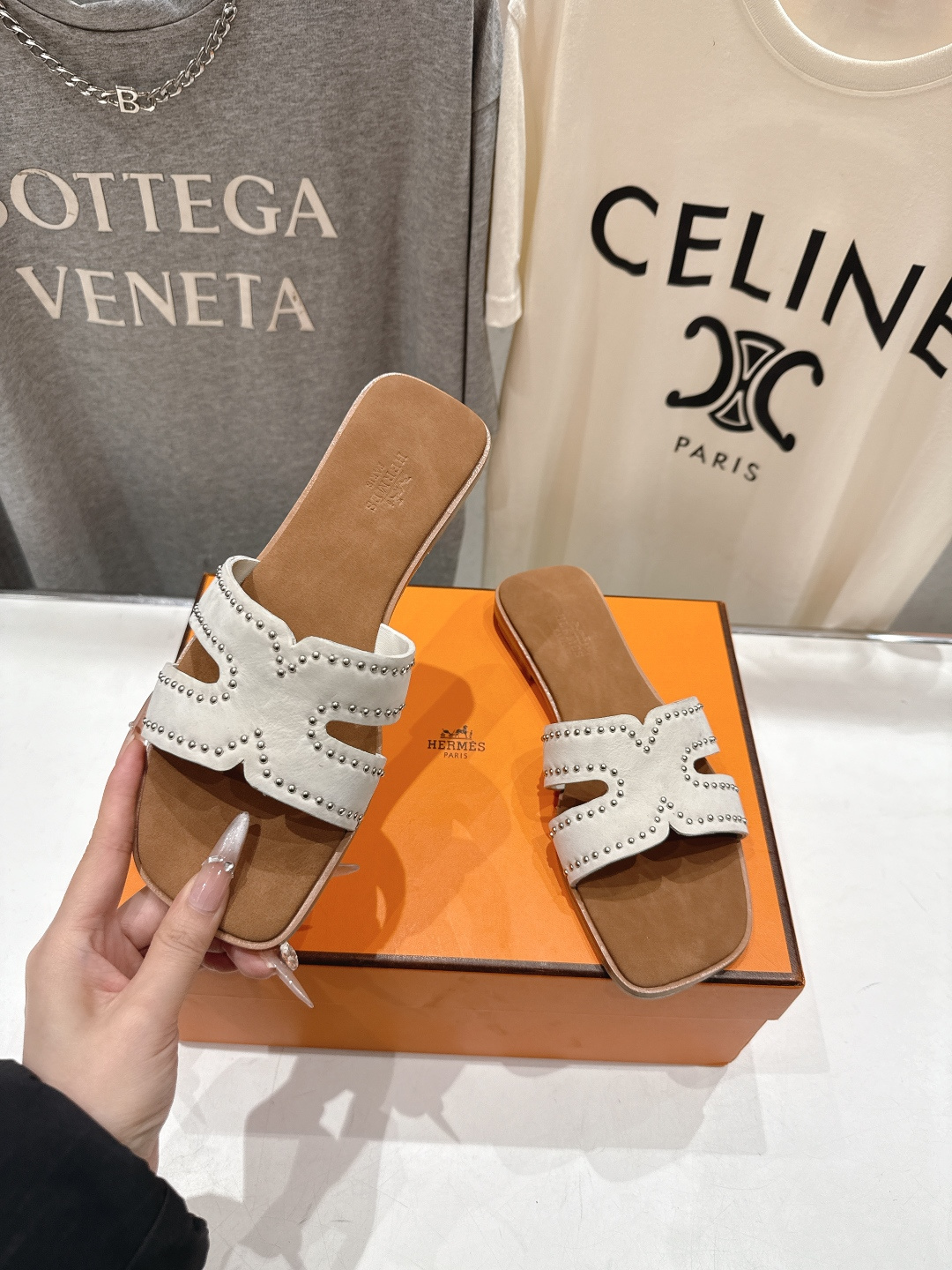 高版本出厂 HERMES*✈️爱马仕F032 H家2026ss最新夏季升级版经典款平底H拖鞋🇮🇹度假旅游