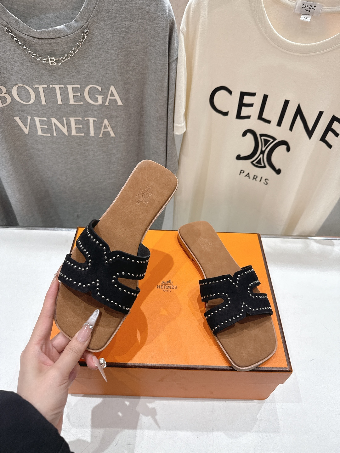 高版本出厂 HERMES*✈️爱马仕F032 H家2026ss最新夏季升级版经典款平底H拖鞋🇮🇹度假旅游