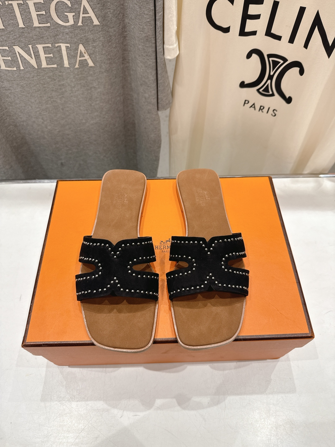 高版本出厂 HERMES*✈️爱马仕F032 H家2026ss最新夏季升级版经典款平底H拖鞋🇮🇹度假旅游