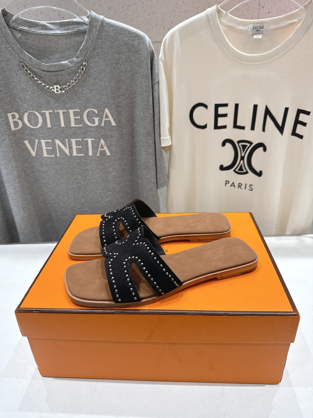 高版本出厂 HERMES*✈️爱马仕F032 H家2026ss最新夏季升级版经典款平底H拖鞋🇮🇹度假旅游