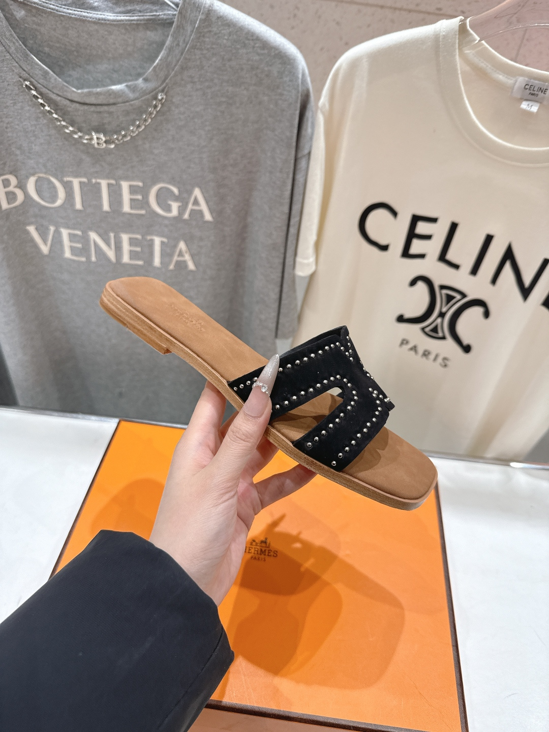 高版本出厂 HERMES*✈️爱马仕F032 H家2026ss最新夏季升级版经典款平底H拖鞋🇮🇹度假旅游