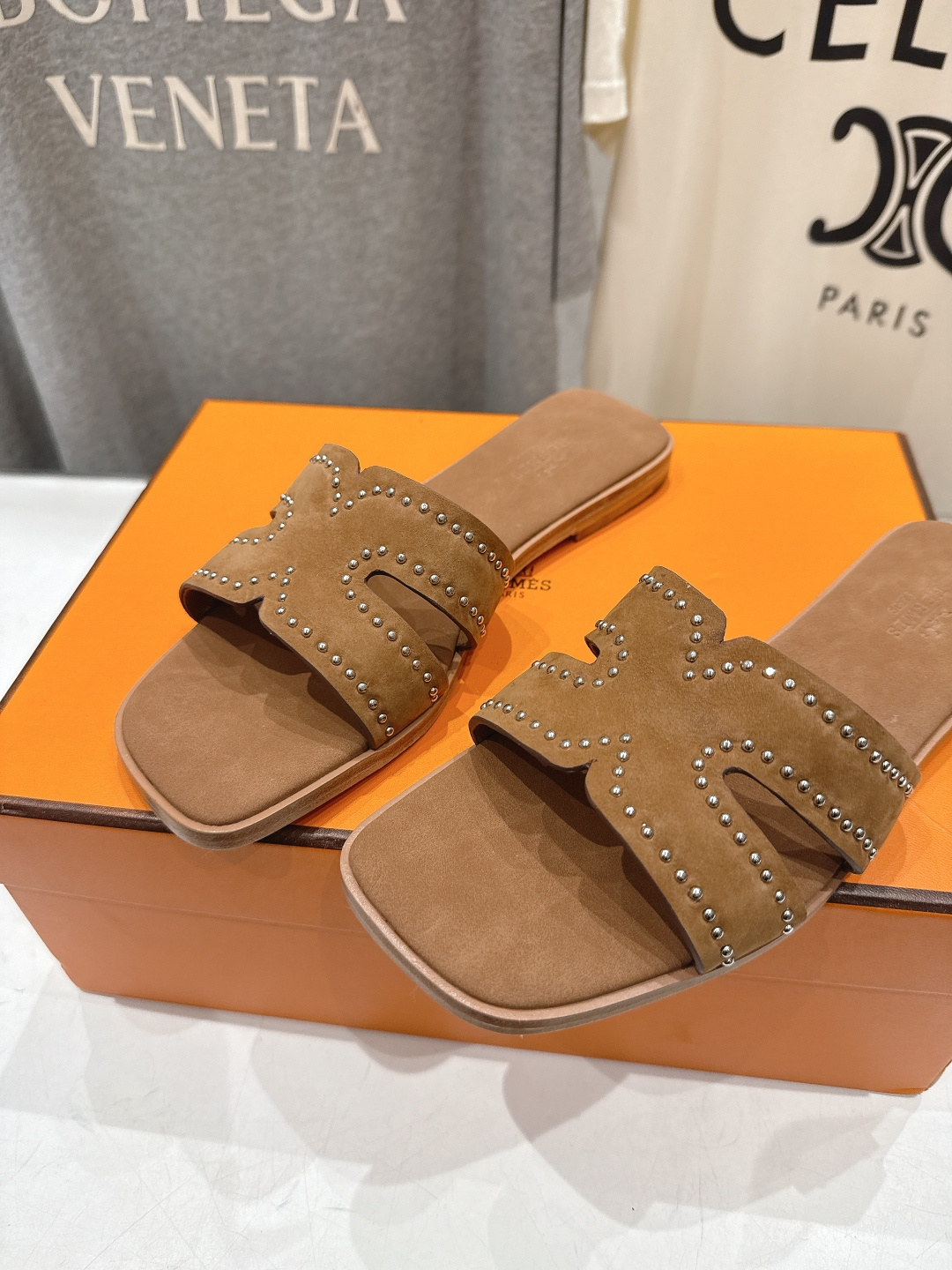 高版本出厂 HERMES*✈️爱马仕F032 H家2026ss最新夏季升级版经典款平底H拖鞋🇮🇹度假旅游