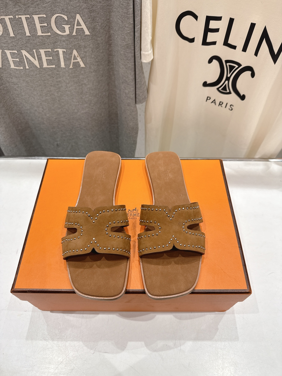 高版本出厂 HERMES*✈️爱马仕F032 H家2026ss最新夏季升级版经典款平底H拖鞋🇮🇹度假旅游