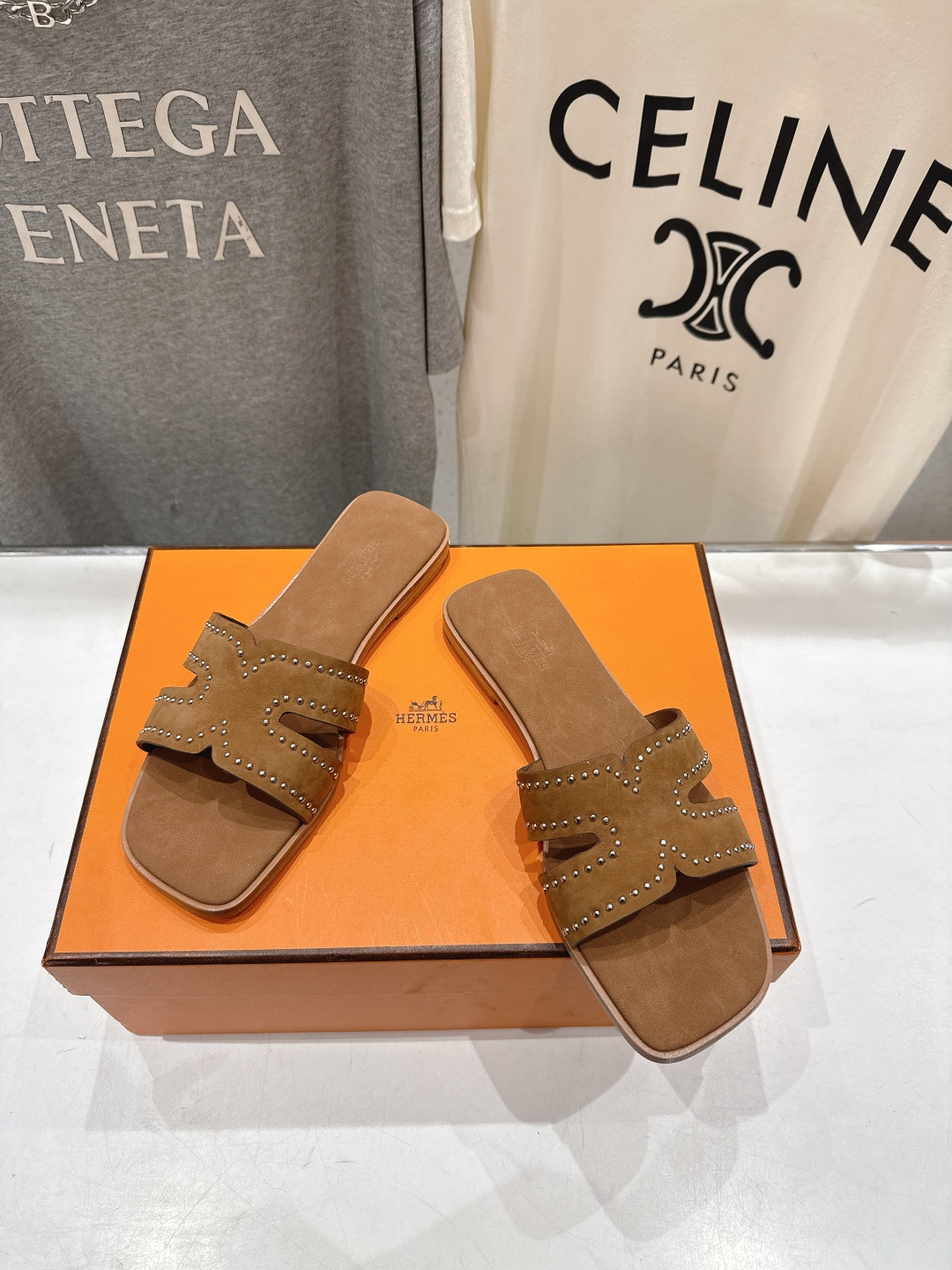 高版本出厂 HERMES*✈️爱马仕F032 H家2026ss最新夏季升级版经典款平底H拖鞋🇮🇹度假旅游