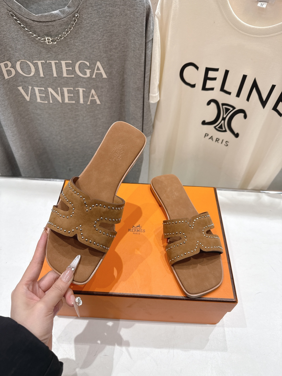 高版本出厂 HERMES*✈️爱马仕F032 H家2026ss最新夏季升级版经典款平底H拖鞋🇮🇹度假旅游