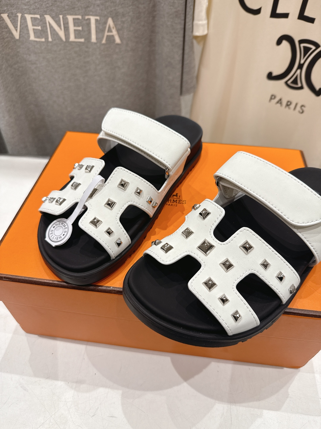 高版本出厂 男码+10 Hermer*爱马仕F050 H家春夏凉拖系列经典款型➕2026最新配色 一直都