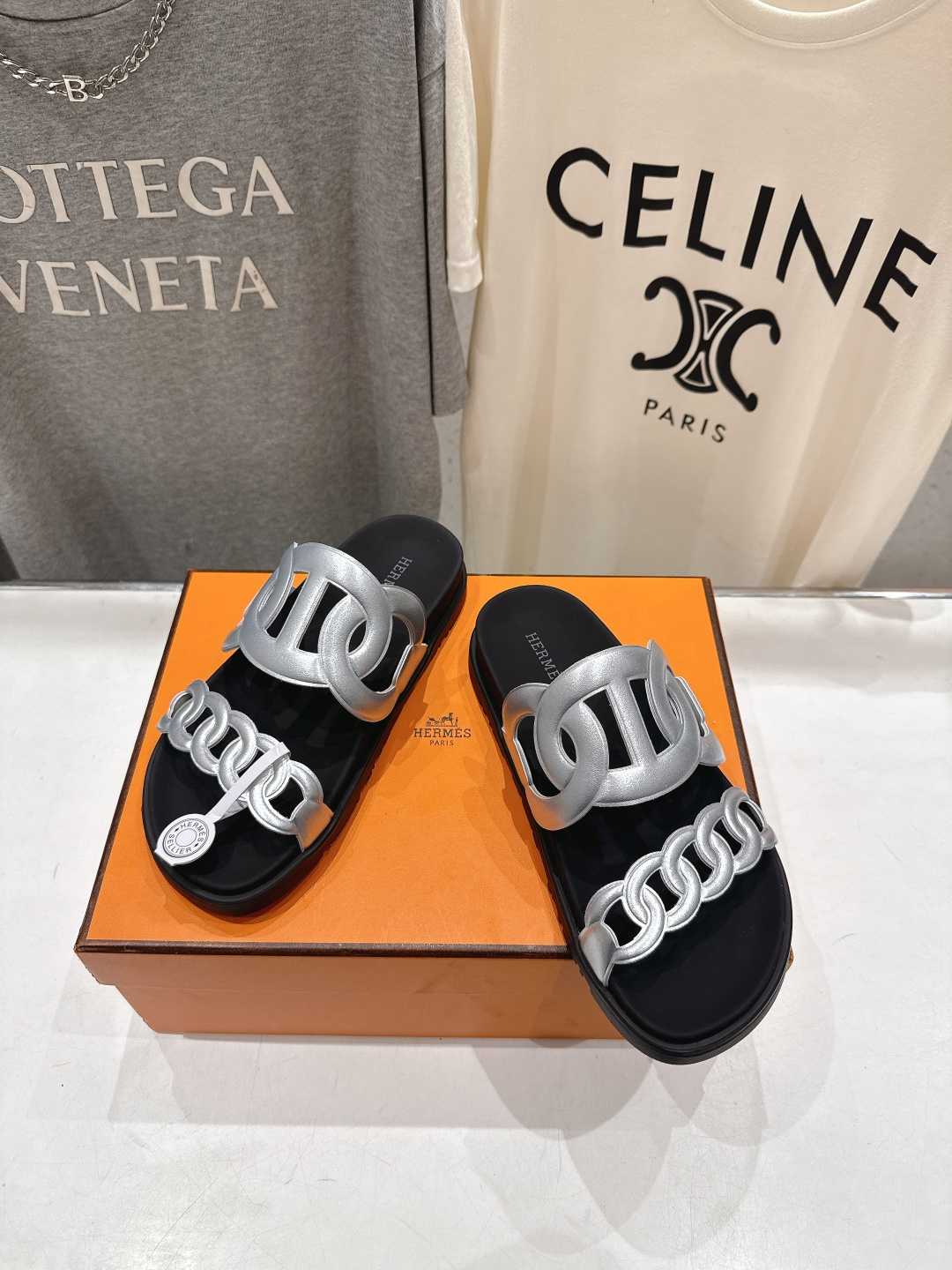 高版本出厂 男码+10 Hermer*爱马仕F050 H家春夏凉拖系列经典款型➕2026最新配色 一直都