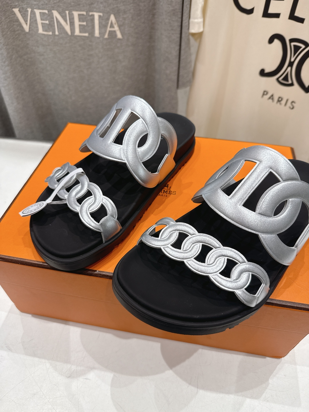 高版本出厂 男码+10 Hermer*爱马仕F050 H家春夏凉拖系列经典款型➕2026最新配色 一直都