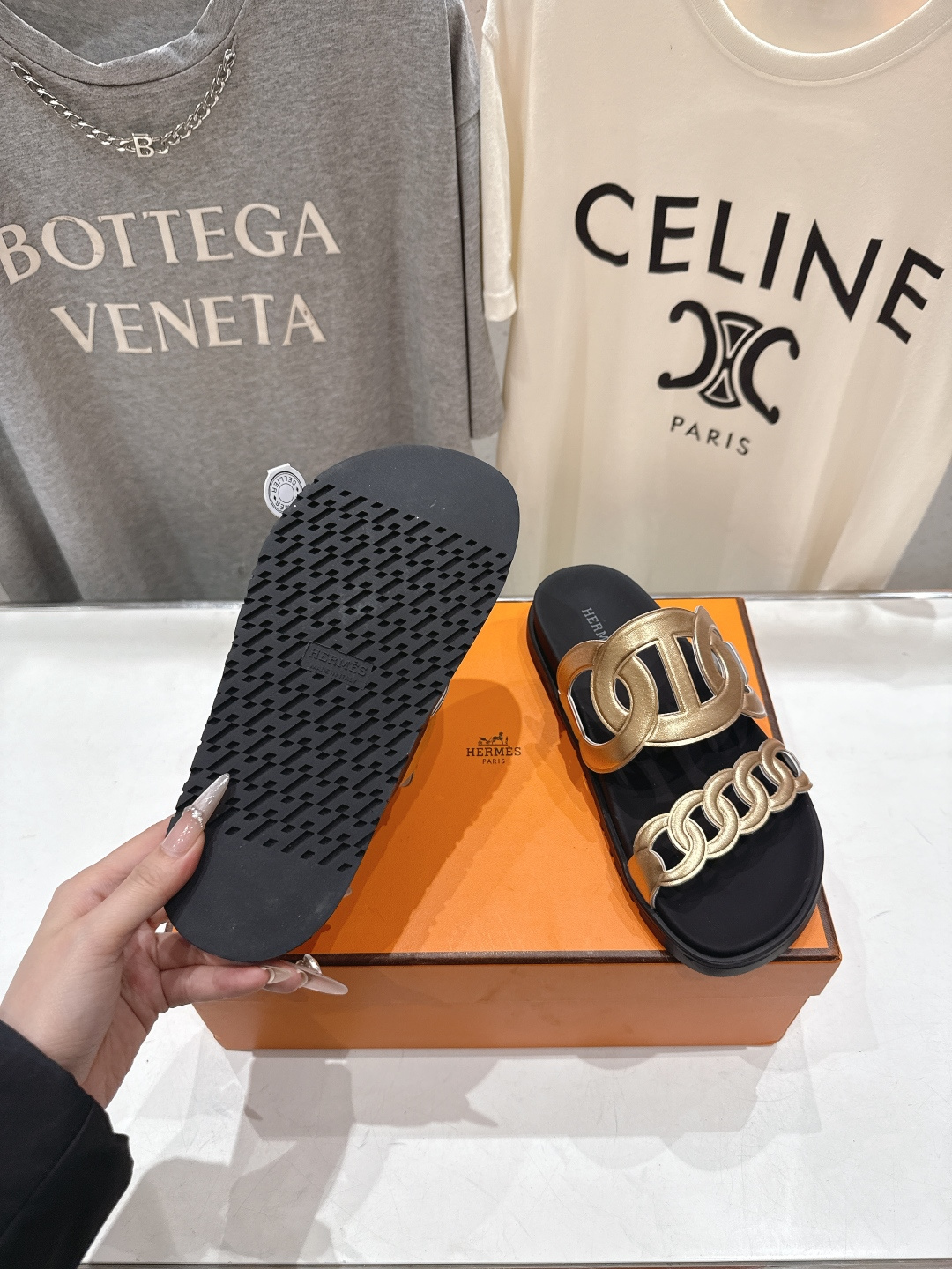 高版本出厂 男码+10 Hermer*爱马仕F050 H家春夏凉拖系列经典款型➕2026最新配色 一直都