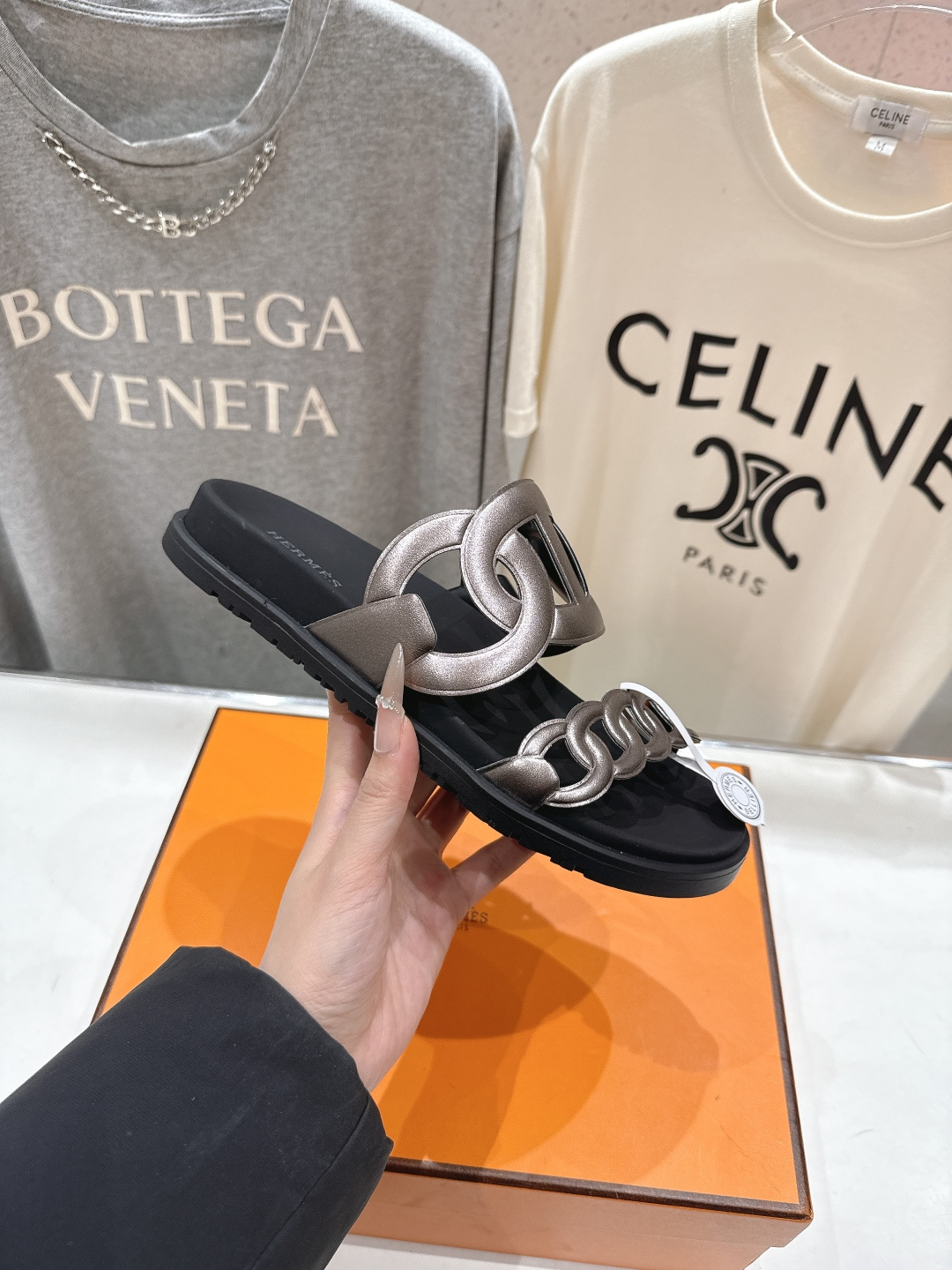 高版本出厂 男码+10 Hermer*爱马仕F050 H家春夏凉拖系列经典款型➕2026最新配色 一直都