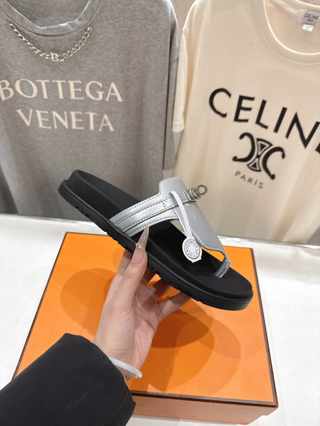 高版本出厂 男码+10 Hermer*爱马仕F050 H家春夏凉拖系列经典款型➕2026最新配色 一直都