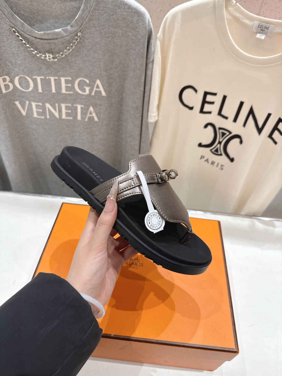 高版本出厂 男码+10 Hermer*爱马仕F050 H家春夏凉拖系列经典款型➕2026最新配色 一直都