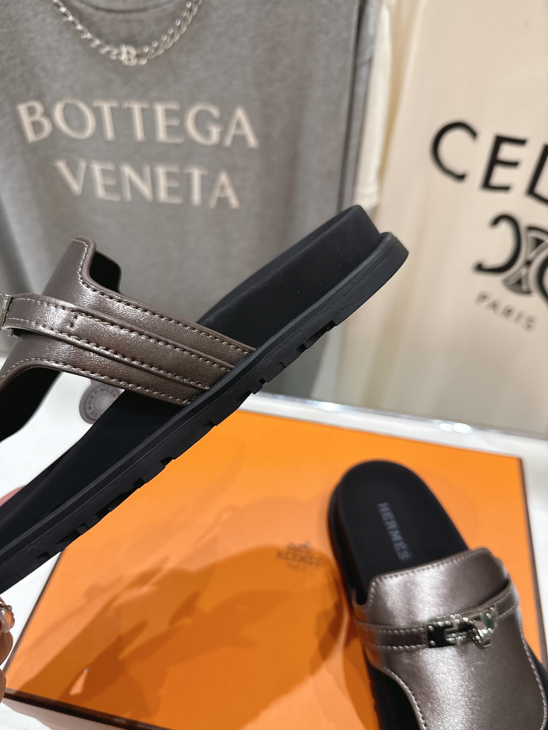 高版本出厂 男码+10 Hermer*爱马仕F050 H家春夏凉拖系列经典款型➕2026最新配色 一直都