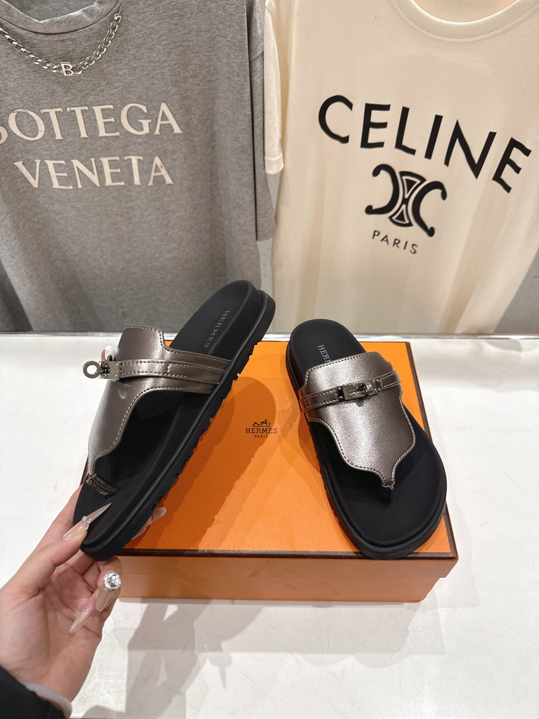 高版本出厂 男码+10 Hermer*爱马仕F050 H家春夏凉拖系列经典款型➕2026最新配色 一直都