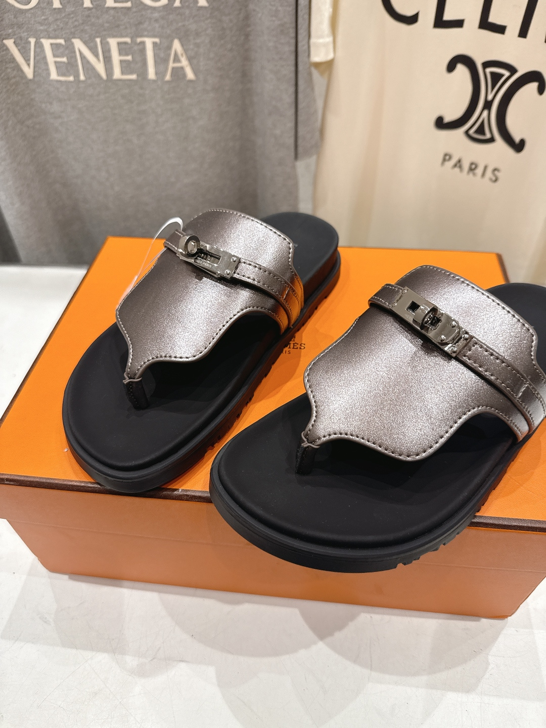 高版本出厂 男码+10 Hermer*爱马仕F050 H家春夏凉拖系列经典款型➕2026最新配色 一直都