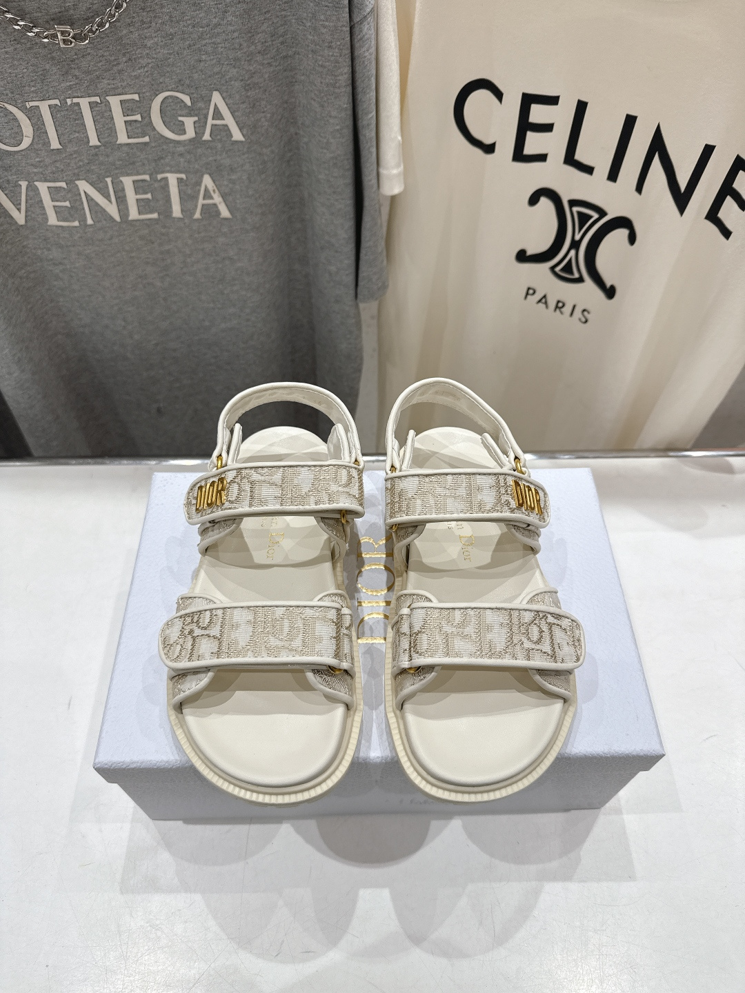 高版本出厂 【高品质】Dior*迪奥F019 D家2026ss春夏新款魔术贴沙滩凉鞋～经典版型 搭配贴合