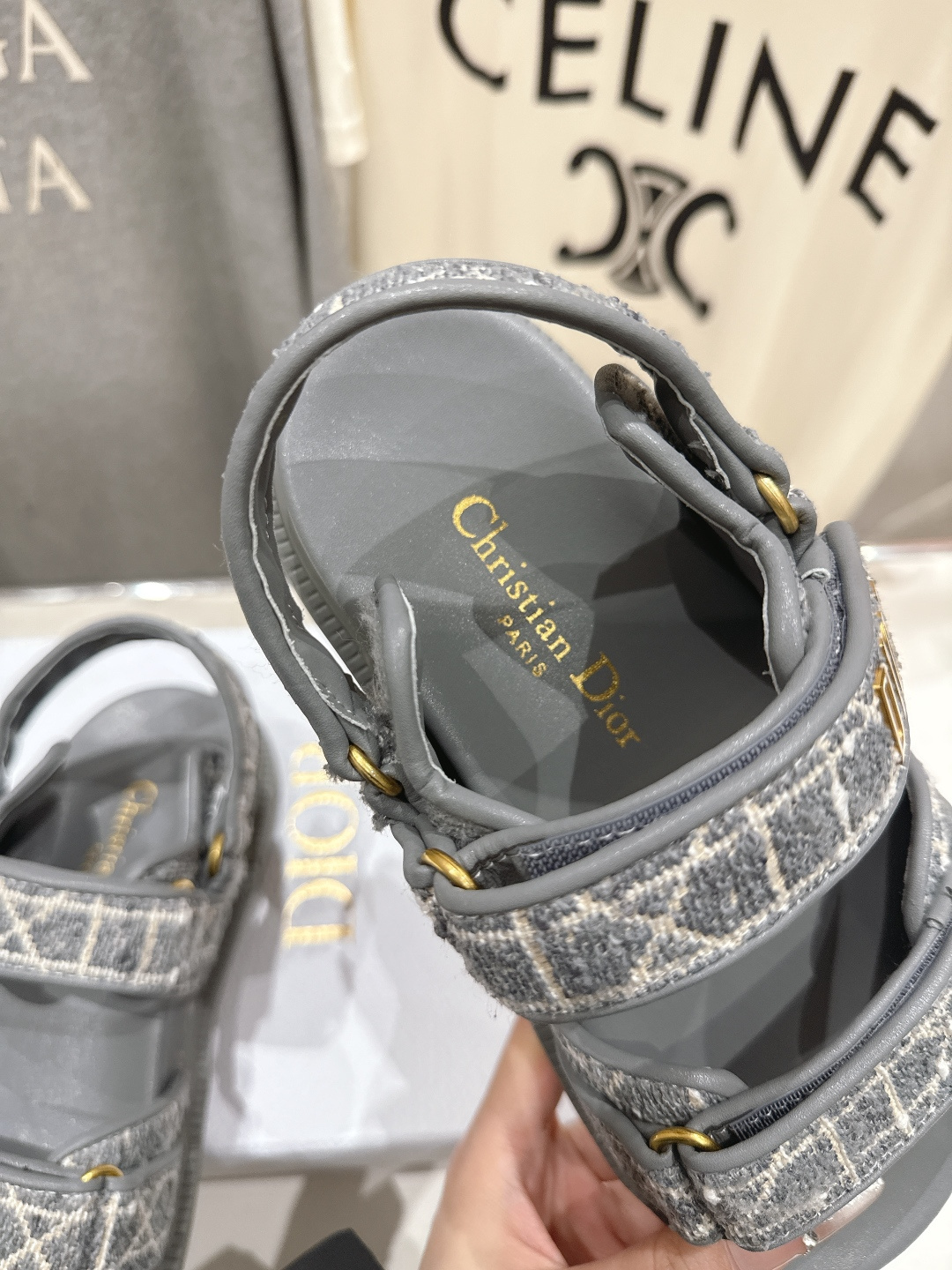 高版本出厂 【高品质】Dior*迪奥F019 D家2026ss春夏新款魔术贴沙滩凉鞋～经典版型 搭配贴合