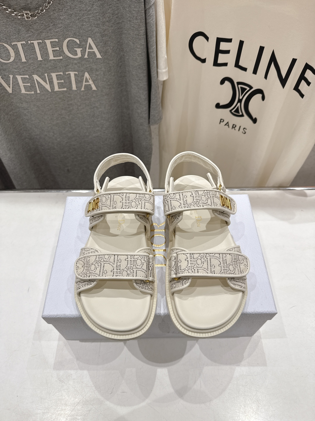 高版本出厂 【高品质】Dior*迪奥F019 D家2026ss春夏新款魔术贴沙滩凉鞋～经典版型 搭配贴合