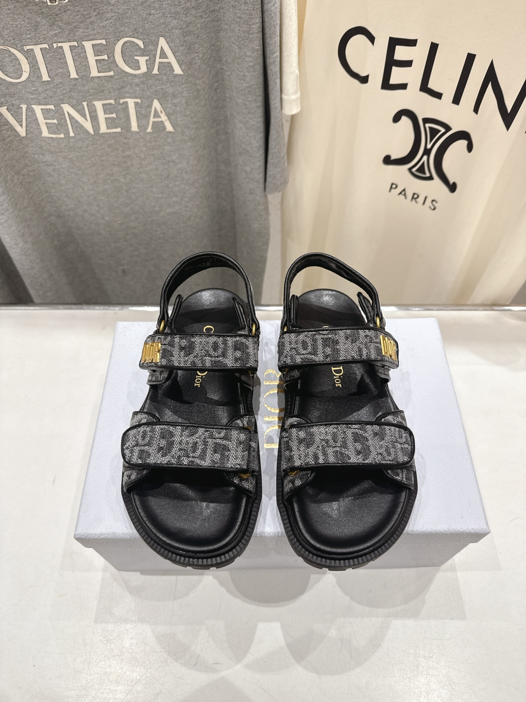高版本出厂 【高品质】Dior*迪奥F019 D家2026ss春夏新款魔术贴沙滩凉鞋～经典版型 搭配贴合