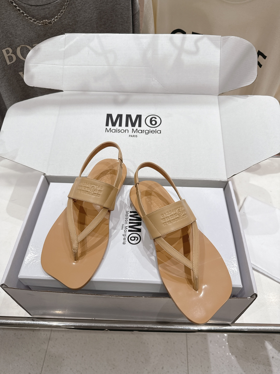 高版本出厂 【Maison Margiela】MM6马吉拉2026ss新品夏季平底夹脚凉鞋～夏季百搭款舒
