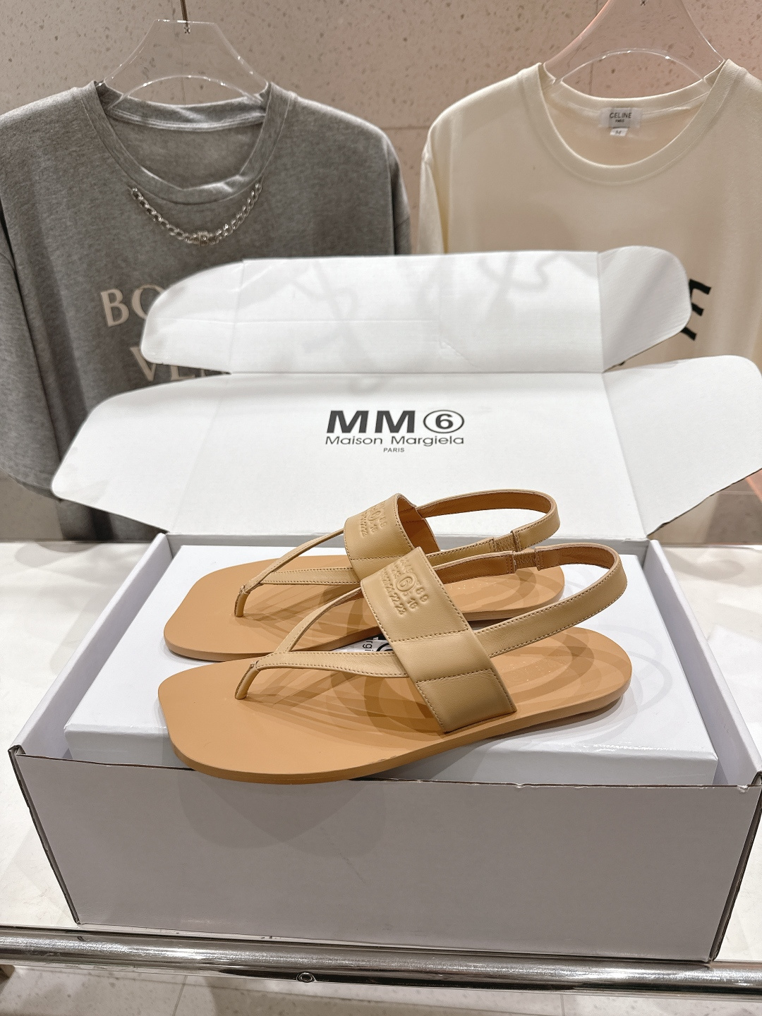 高版本出厂 【Maison Margiela】MM6马吉拉2026ss新品夏季平底夹脚凉鞋～夏季百搭款舒