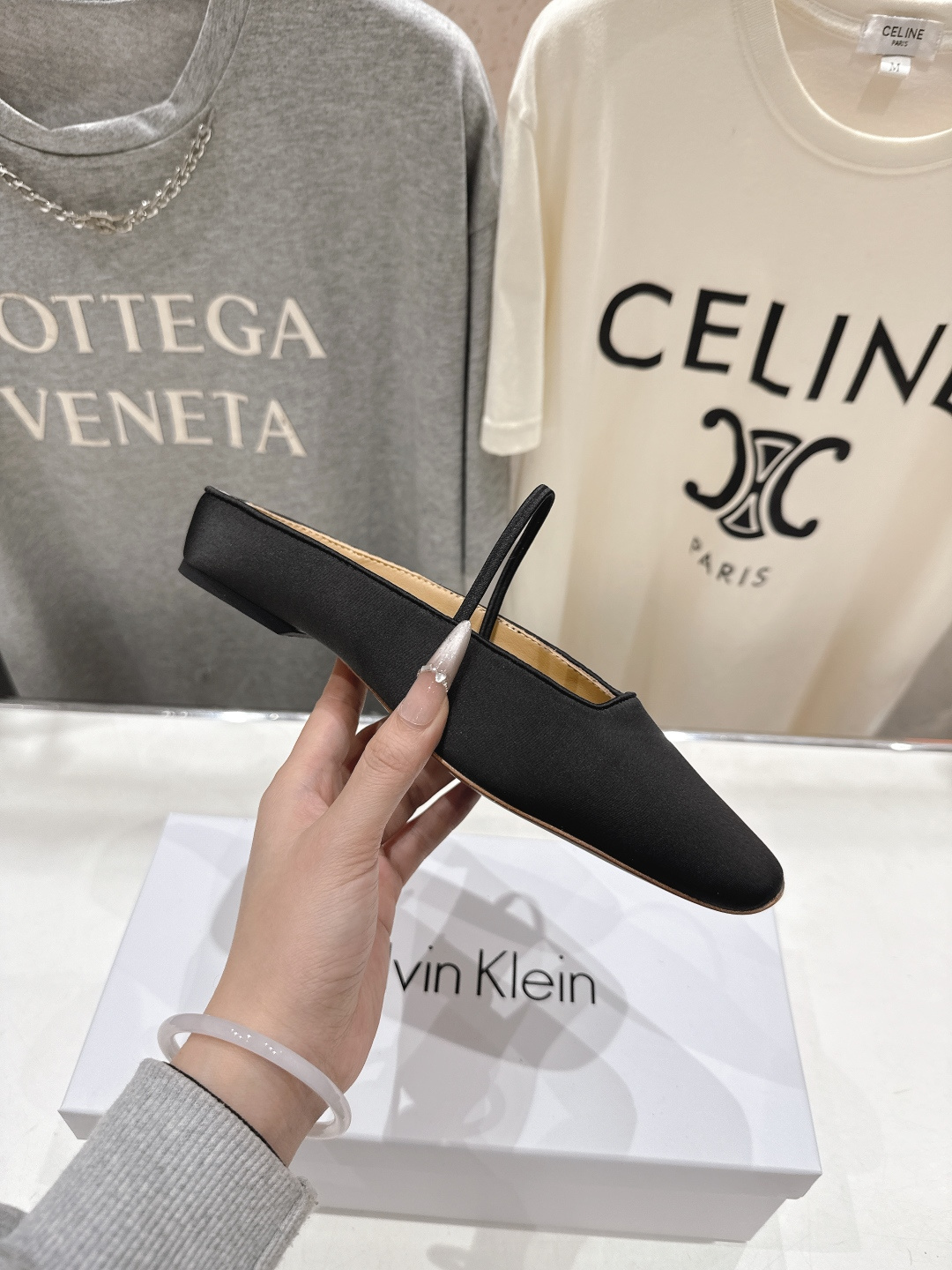 高版本出厂CalvinKlein Collection CK 26ss new F028方头平底鞋半包拖