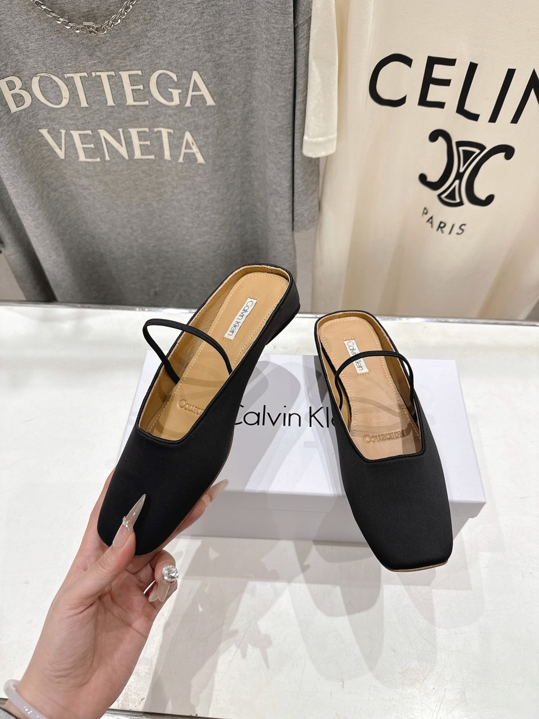 高版本出厂CalvinKlein Collection CK 26ss new F028方头平底鞋半包拖