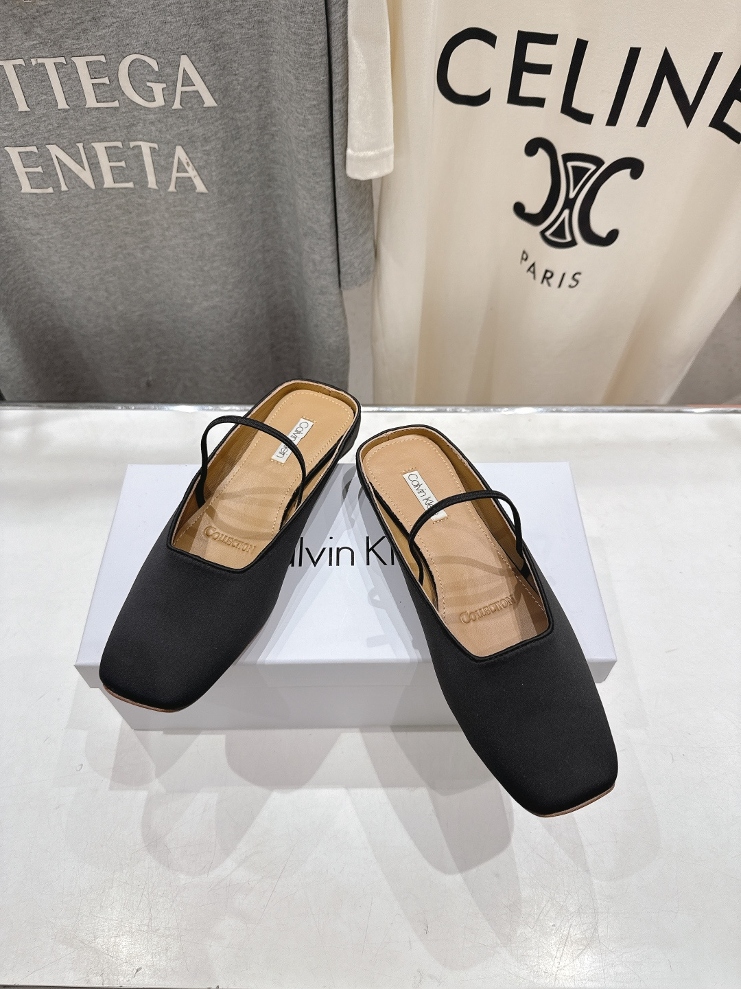 高版本出厂CalvinKlein Collection CK 26ss new F028方头平底鞋半包拖