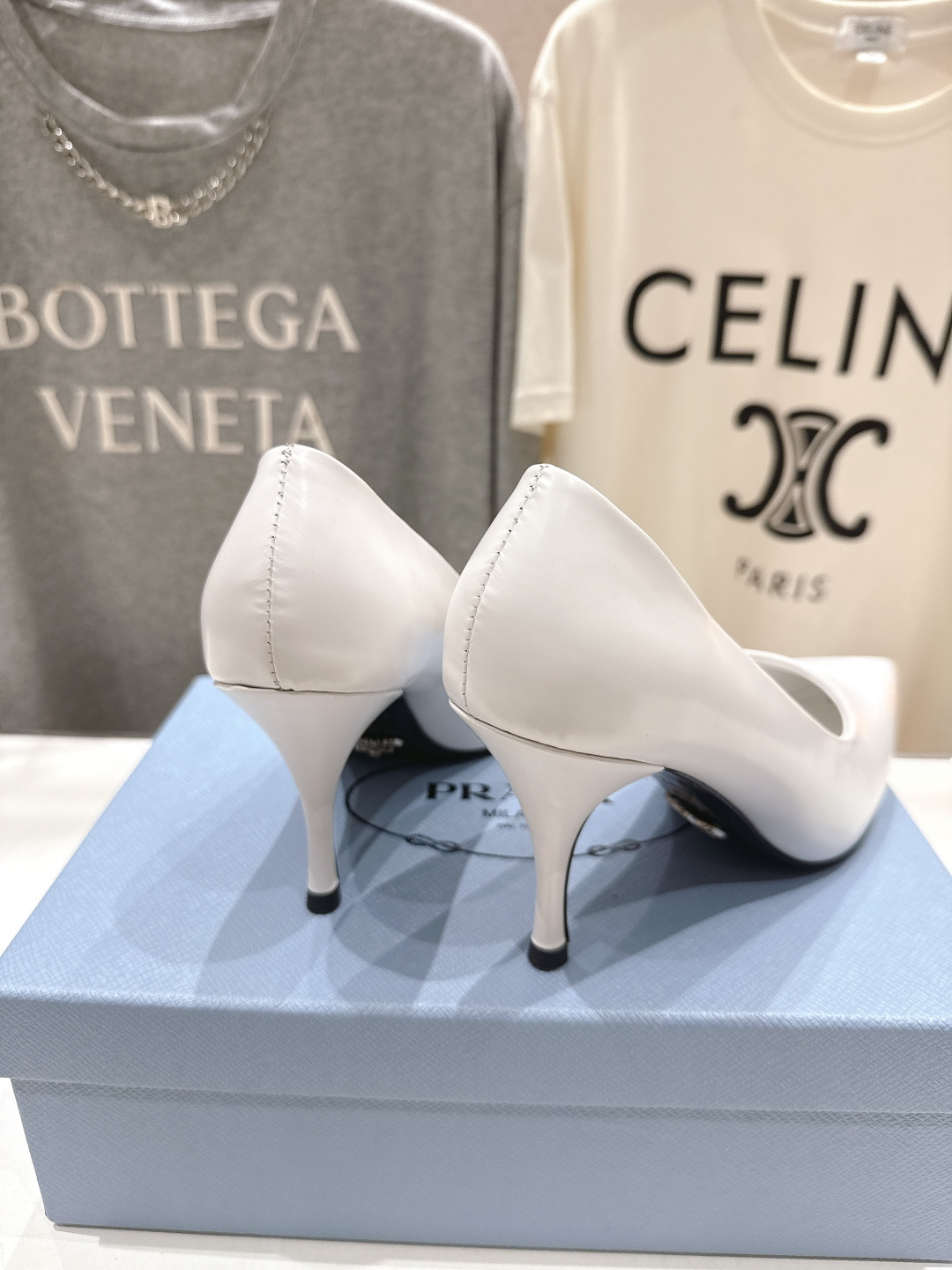 高版本出厂 PRADA* 普拉达F025 26ss春夏新品玛丽珍仙女风尖头高跟鞋单鞋时装鞋原版购入1:1