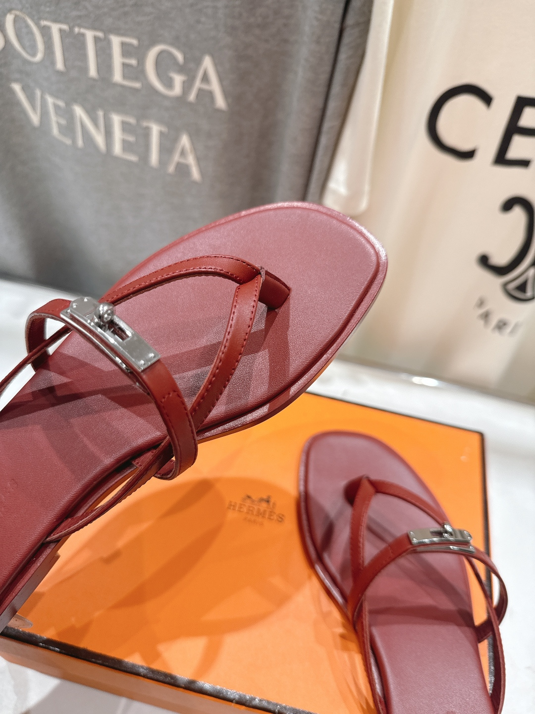 高版本出厂 Hermes/爱马仕H家F062 2026ss夏季新款 Extra度假风夹脚沙滩人字拖鞋顶级