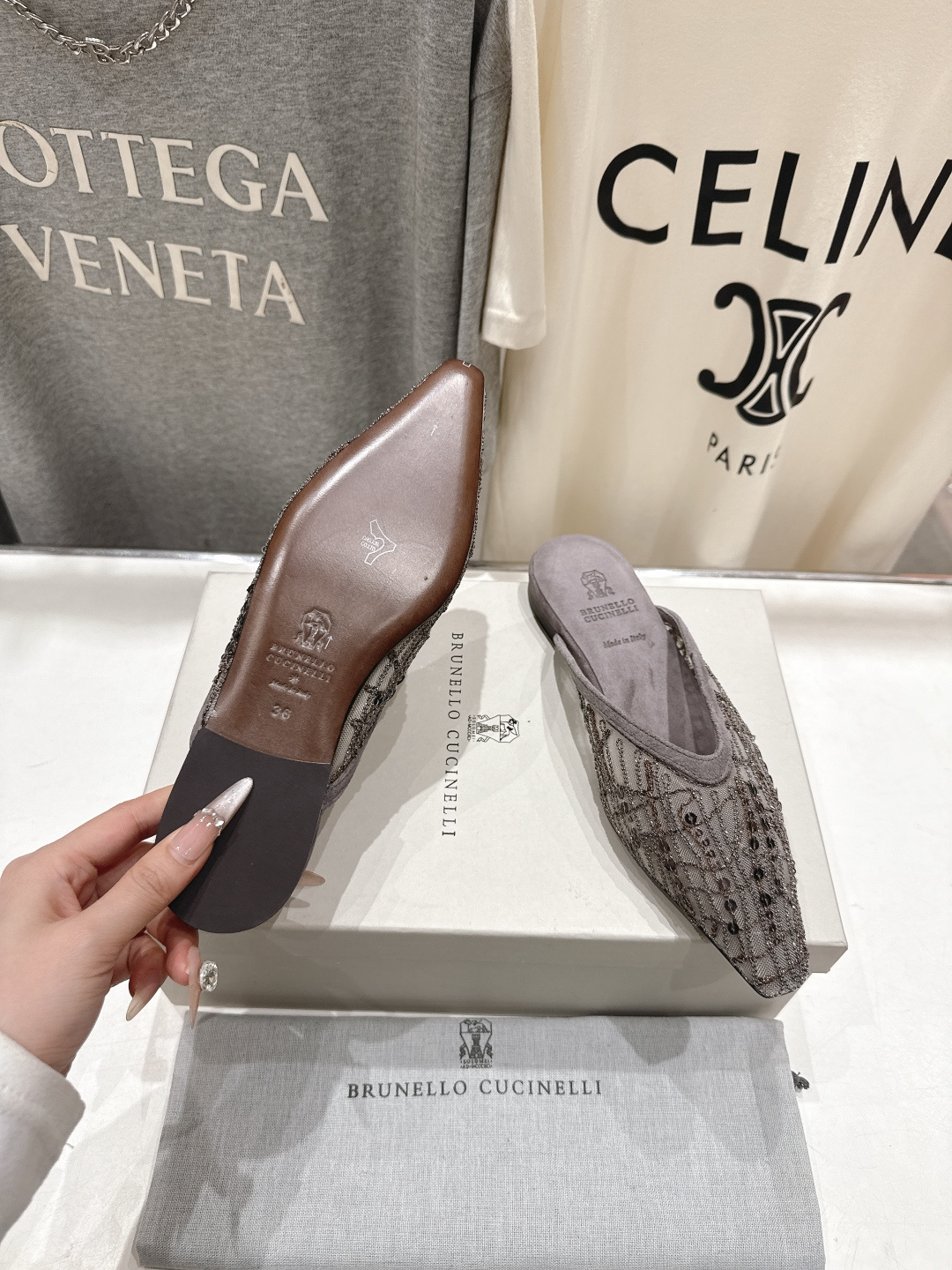 高版本出厂 Brunello Cucinelli 新款BC尖头时装鞋平底鞋半包拖鞋穆勒鞋BC是意大利知名